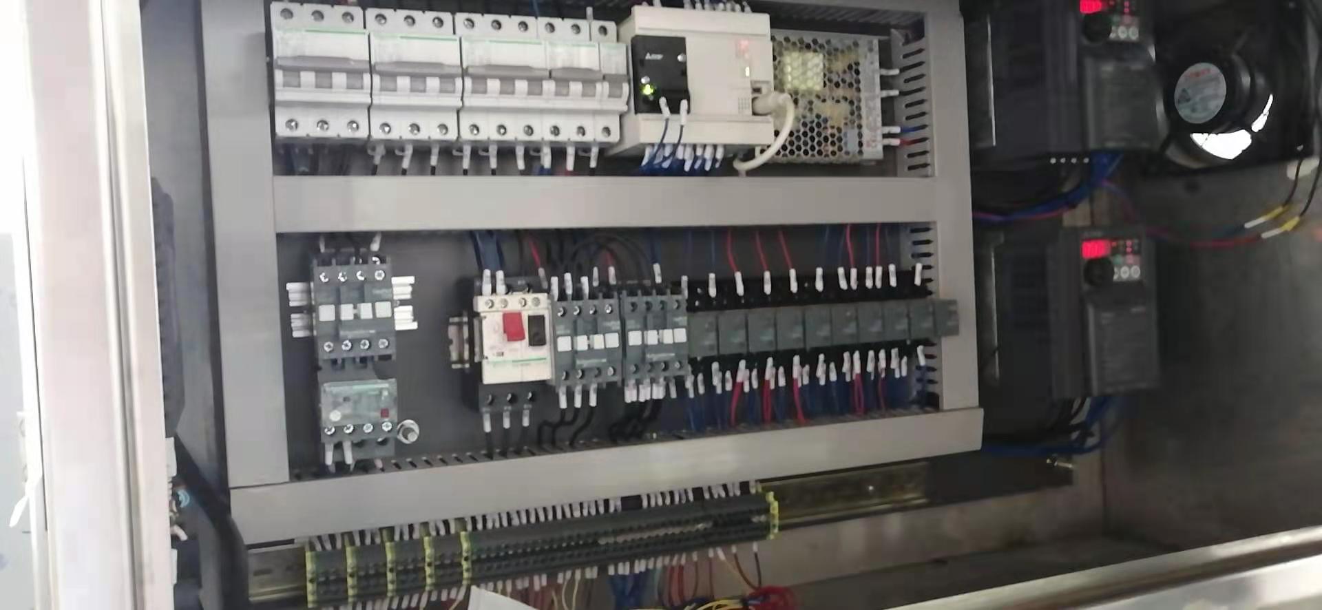 electrical cabinet.jpg